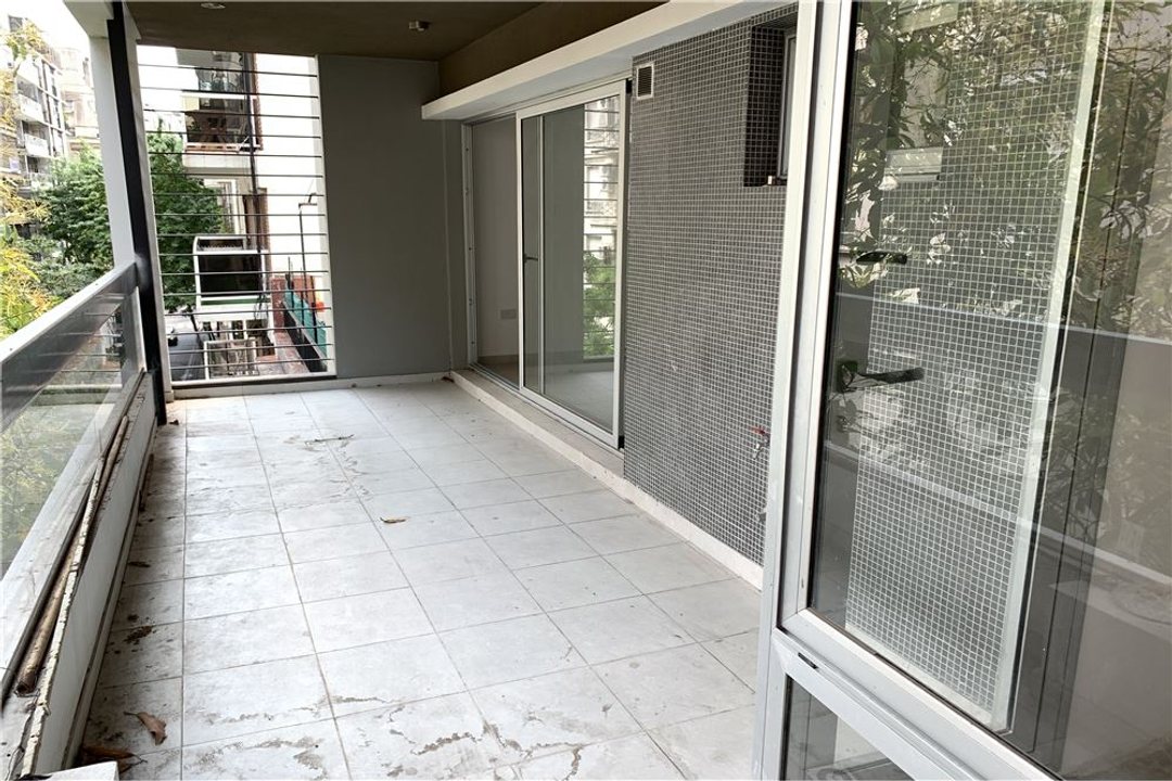 ALQUILER BALCON ATERRAZADO AL FRENTE EN RECOLETA