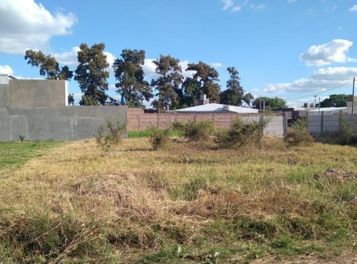Terreno · 180m²