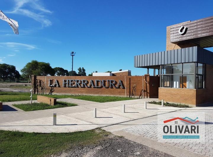 Terreno · 600m²