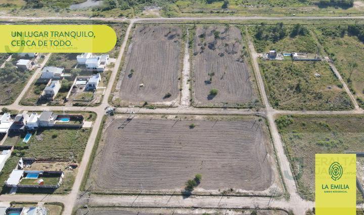 Terreno · 303m²