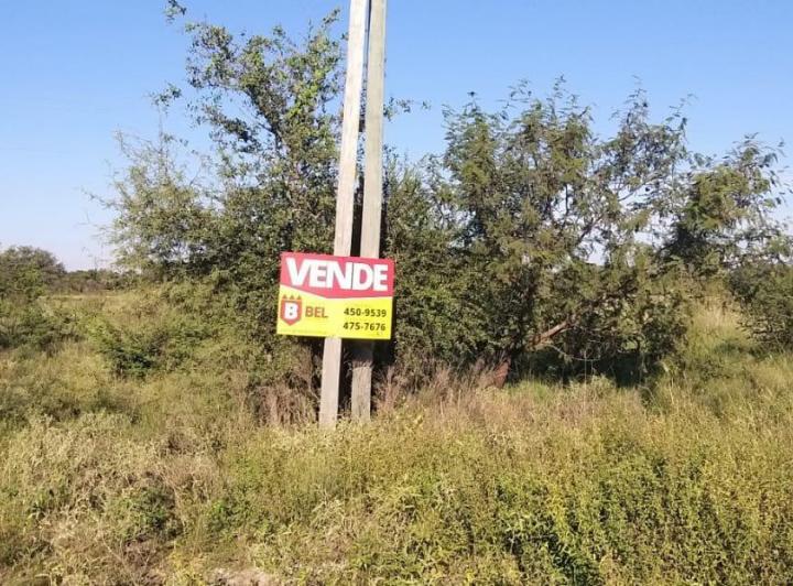 Terreno · 840m²