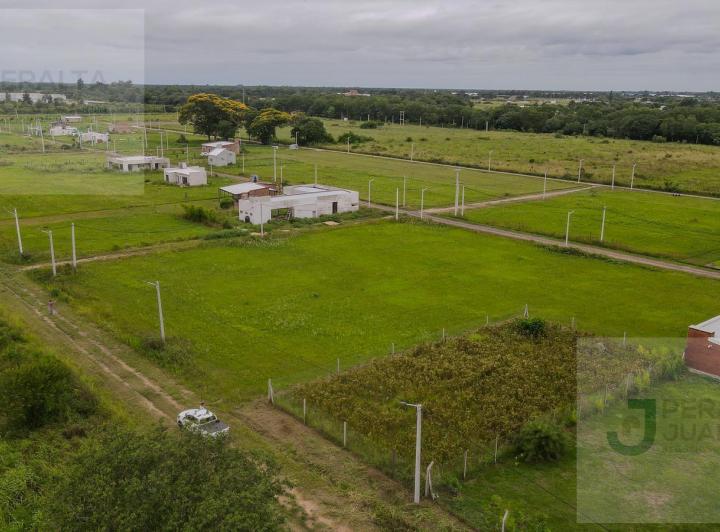 Terreno · 613m²