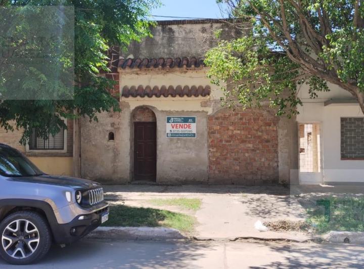 Casa · 72m² · 4 Ambientes · 1 Cochera