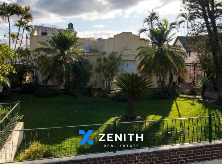 Casa · 146m² · 7 Ambientes