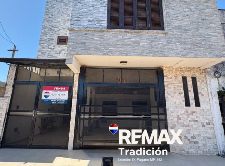 Casa · 100m² · 4 Ambientes · 2 Cocheras