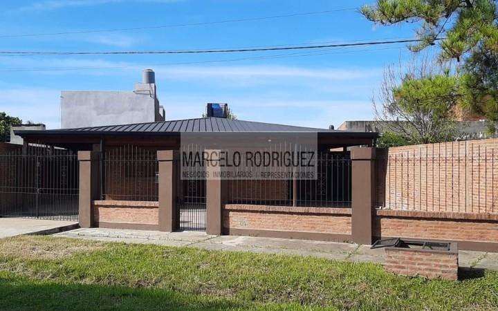 Casa · 248m² · 4 Dormitorios