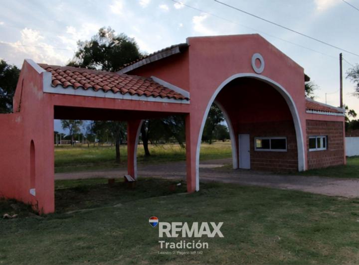 Terreno · 600m²