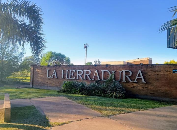 Terreno · 560m²