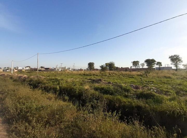 Terreno · 300m²