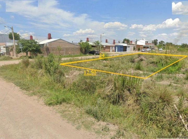 Terreno · 300m²