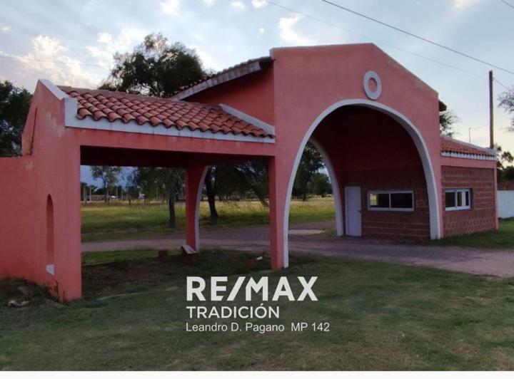 Terreno · 600m²