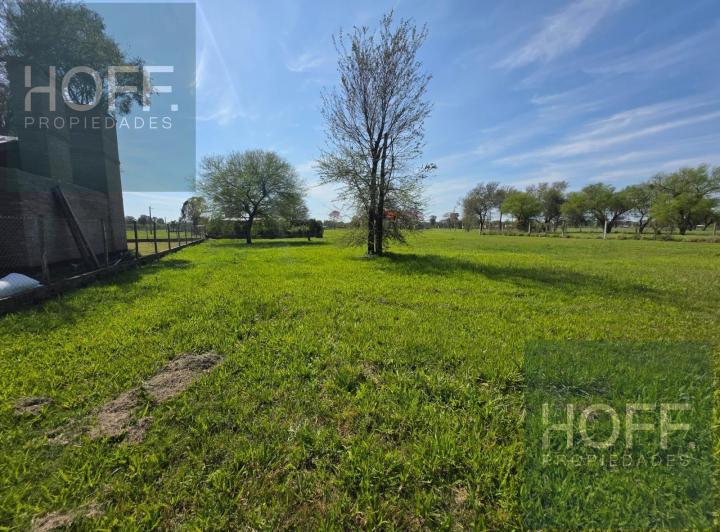 Terreno · 600m²
