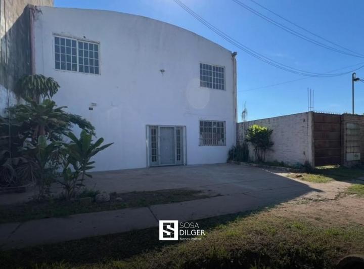 Bodega-Galpón · 500m² · 6 Ambientes