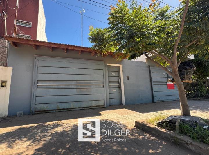 Casa · 300m² · 10 Ambientes · 2 Cocheras