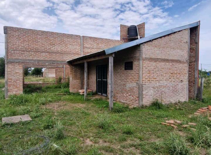Casa · 90m² · 3 Ambientes · 2 Cocheras