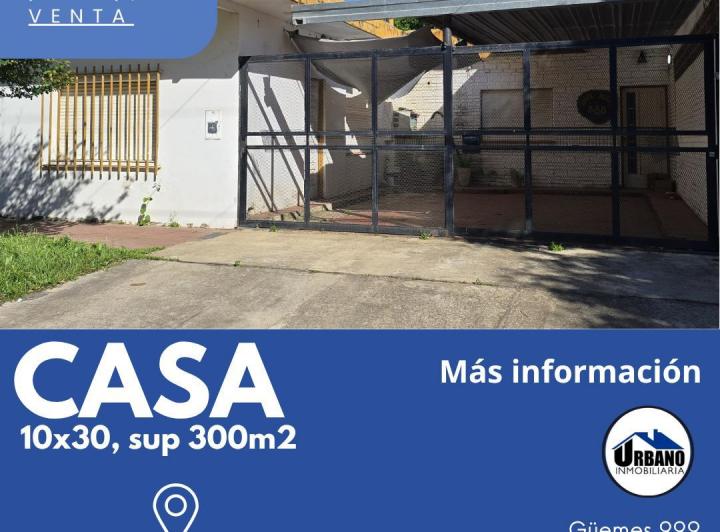 Casa · 300m² · 3 Dormitorios · 1 Cochera