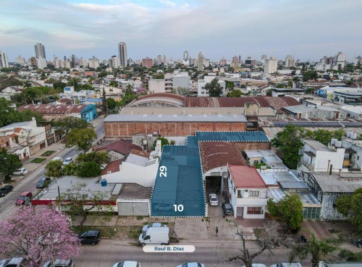 Terreno · 300m²