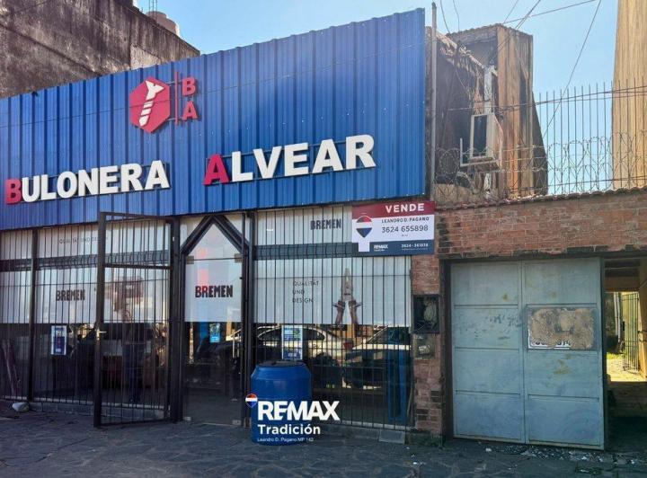 Casa · 240m² · 6 Ambientes · 1 Cochera