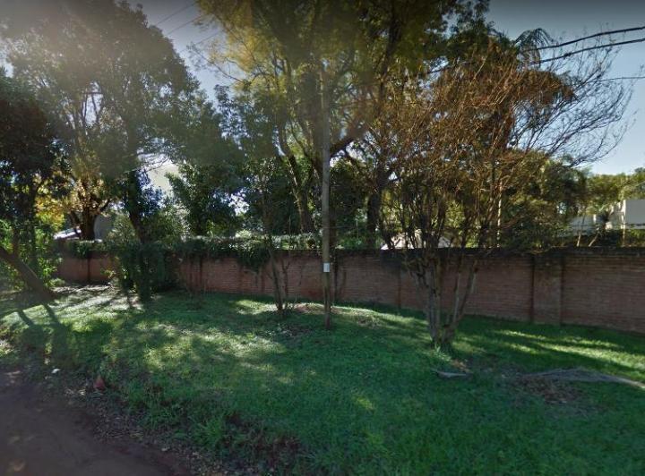 Terreno · 1369m²