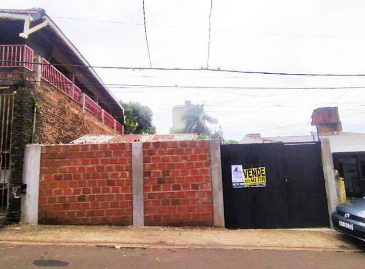 Terreno · 272m²