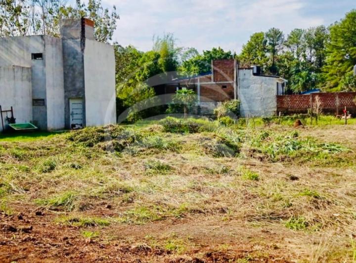 Terreno · 400m²