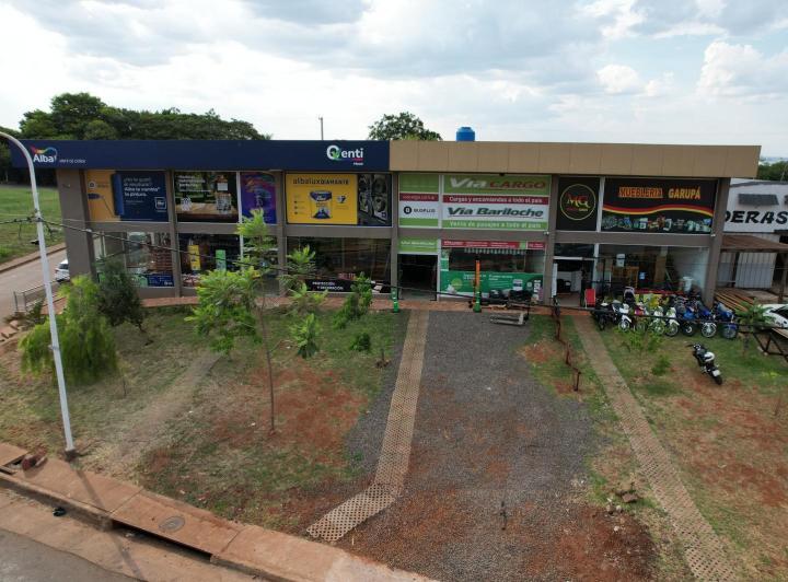 Local comercial · 450m²