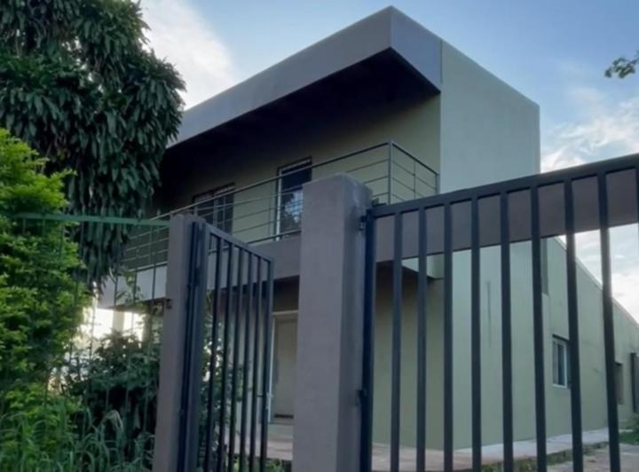 Casa · 90m² · 3 Ambientes · 1 Cochera