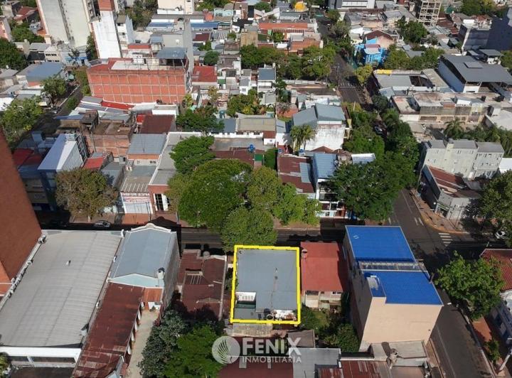 Terreno · 214m²