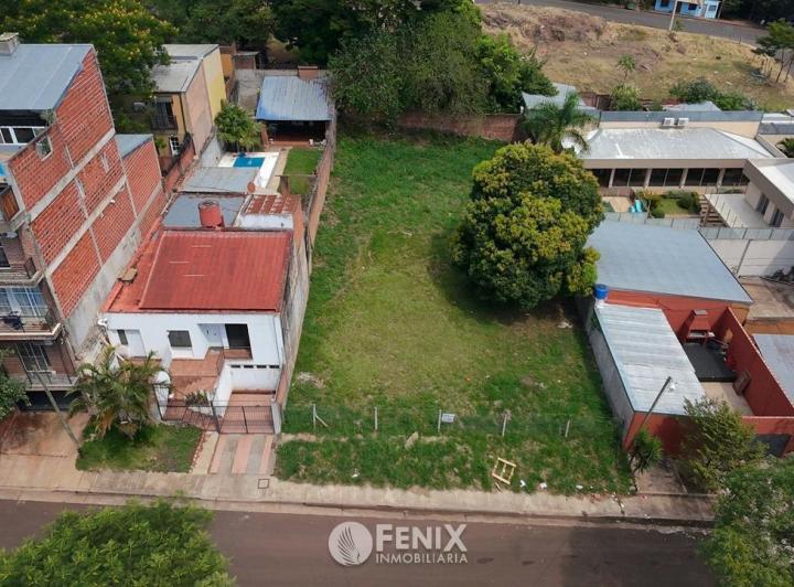 Terreno · 594m²
