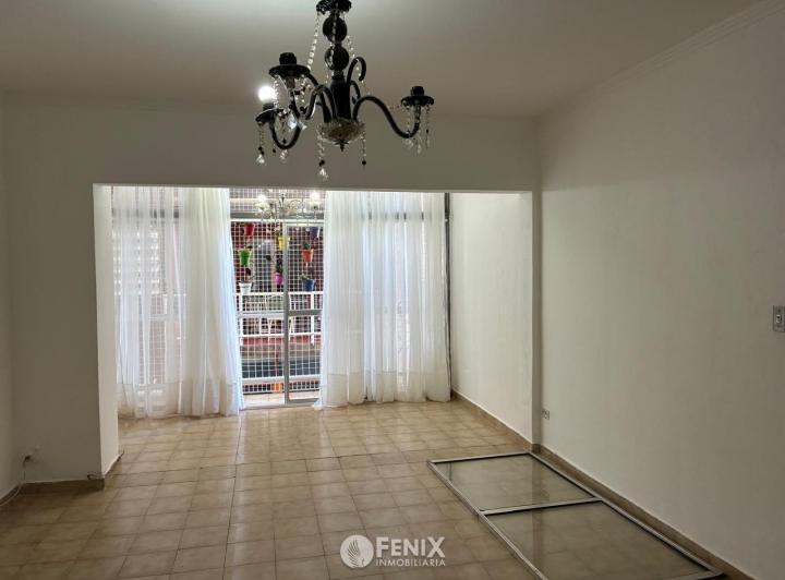 Departamento · 70m² · 4 Ambientes · 1 Cochera