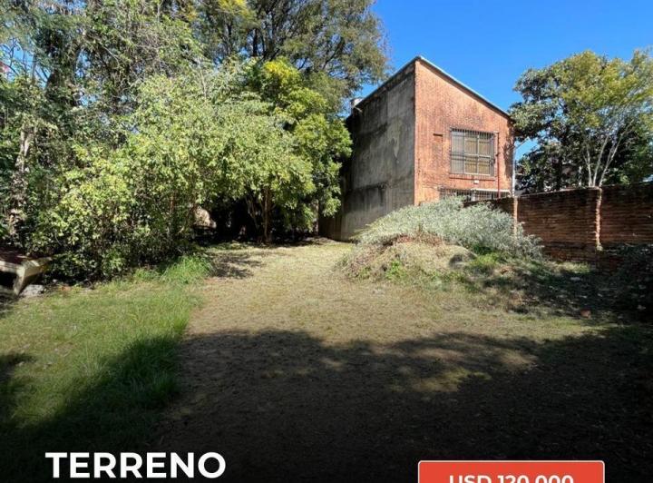 Terreno · 464m²