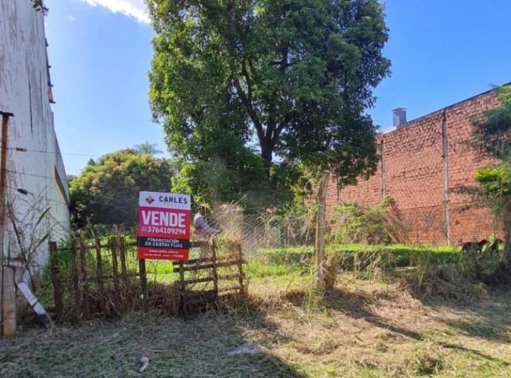Terreno · 700m²