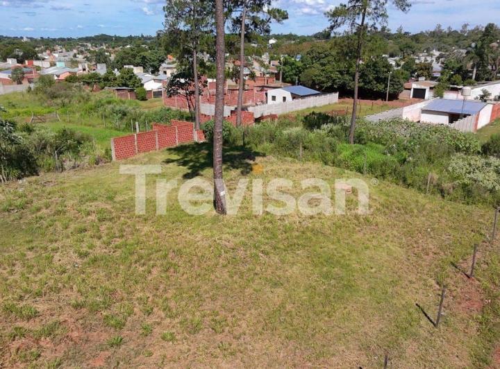 Terreno · 300m²