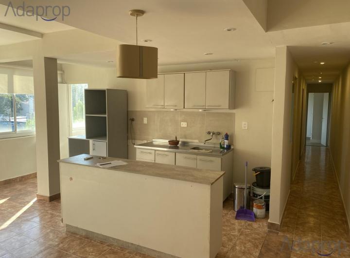 Departamento · 4 Ambientes · 1 Cochera