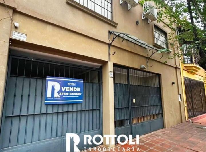 Casa · 161m² · 10 Ambientes · 1 Cochera
