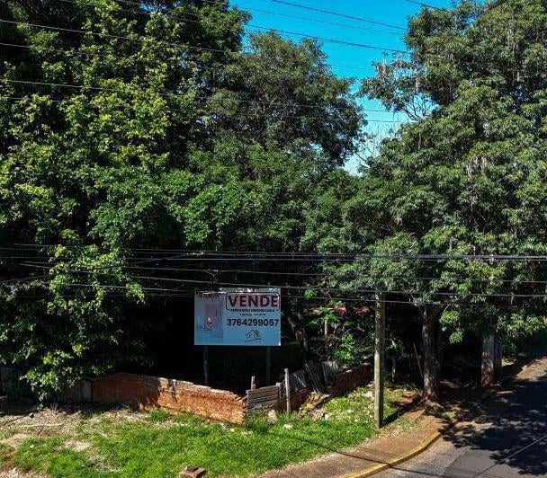 Terreno · 700m²