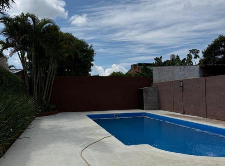 Casa · 373m² · 4 Ambientes · 1 Cochera