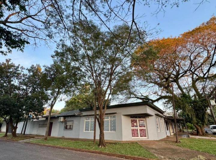 Casa · 230m² · 1 Ambiente · 1 Cochera