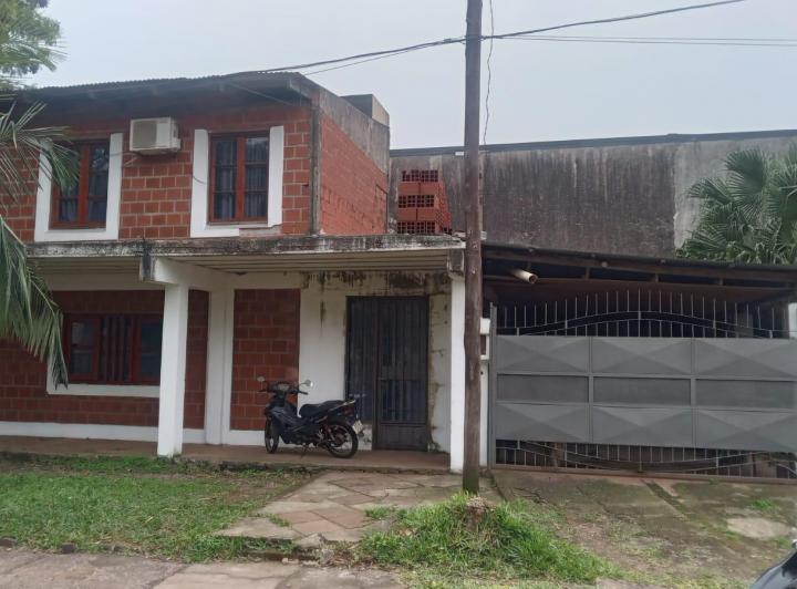 Casa · 100m² · 4 Ambientes · 1 Cochera