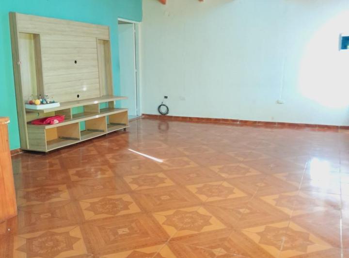 Casa · 140m² · 3 Ambientes · 1 Cochera