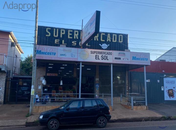 Local comercial · 680m²