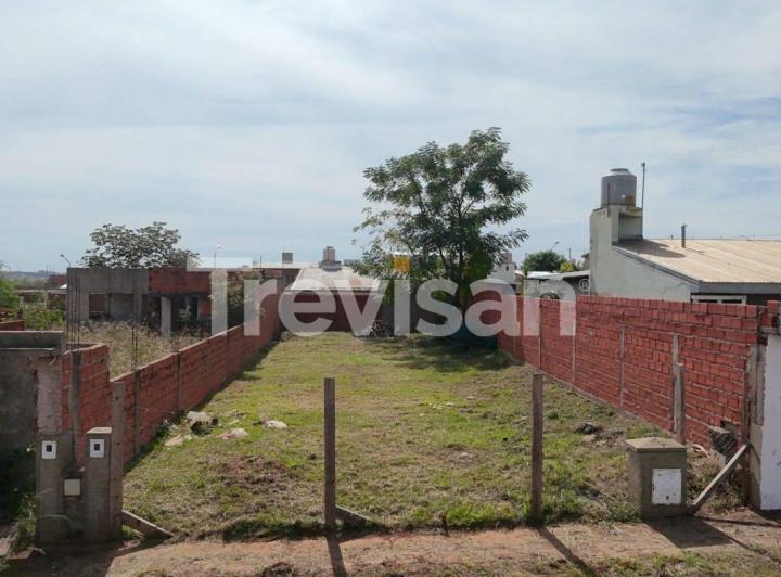 Terreno · 284m²