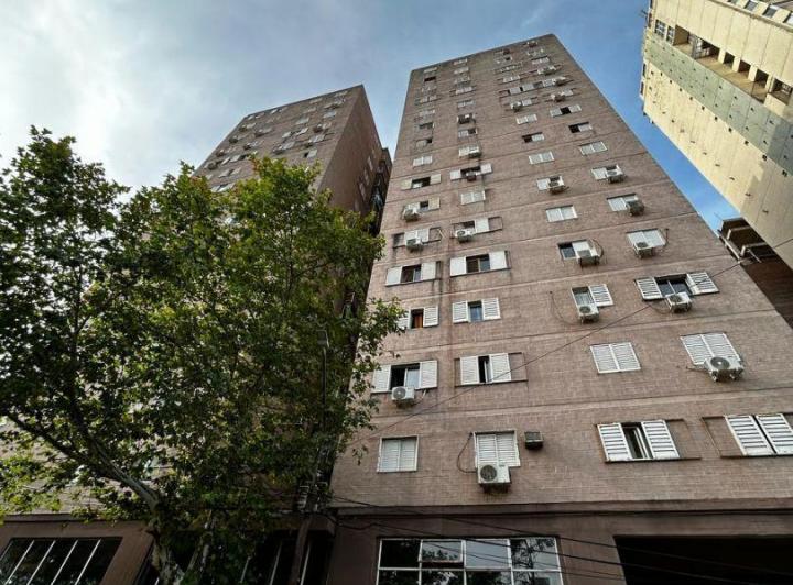 Departamento · 80m² · 4 Ambientes · 1 Cochera