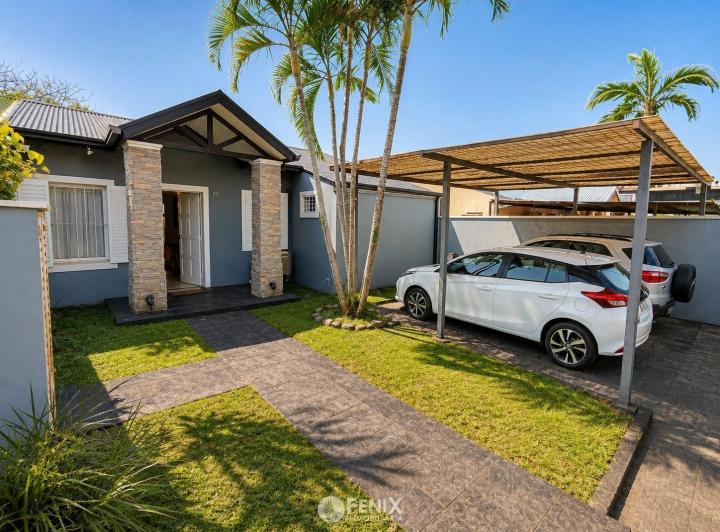 Casa · 300m² · 4 Ambientes