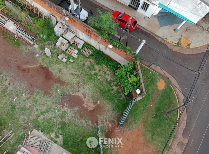 Terreno · 800m²