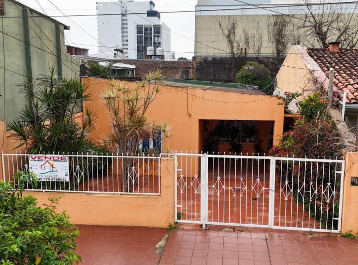 Casa · 300m² · 4 Ambientes
