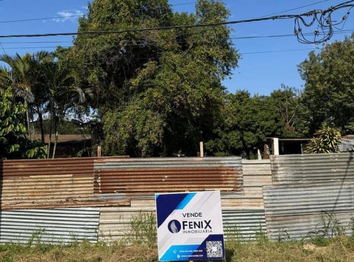 Terreno · 454m²