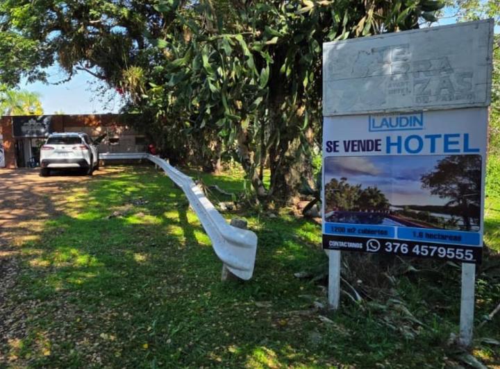Hotel · 931m² · 20 Ambientes