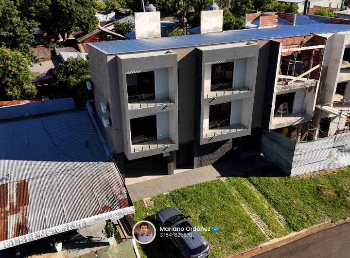 Casa · 200m² · 4 Ambientes · 1 Cochera
