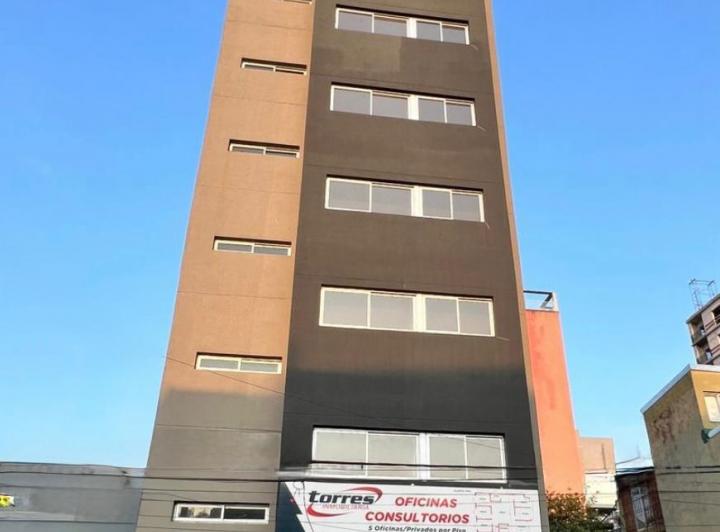Oficina comercial · 75m² · 6 Ambientes